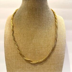 Vintage Avon necklace gold tone twisted double strand mesh style chain